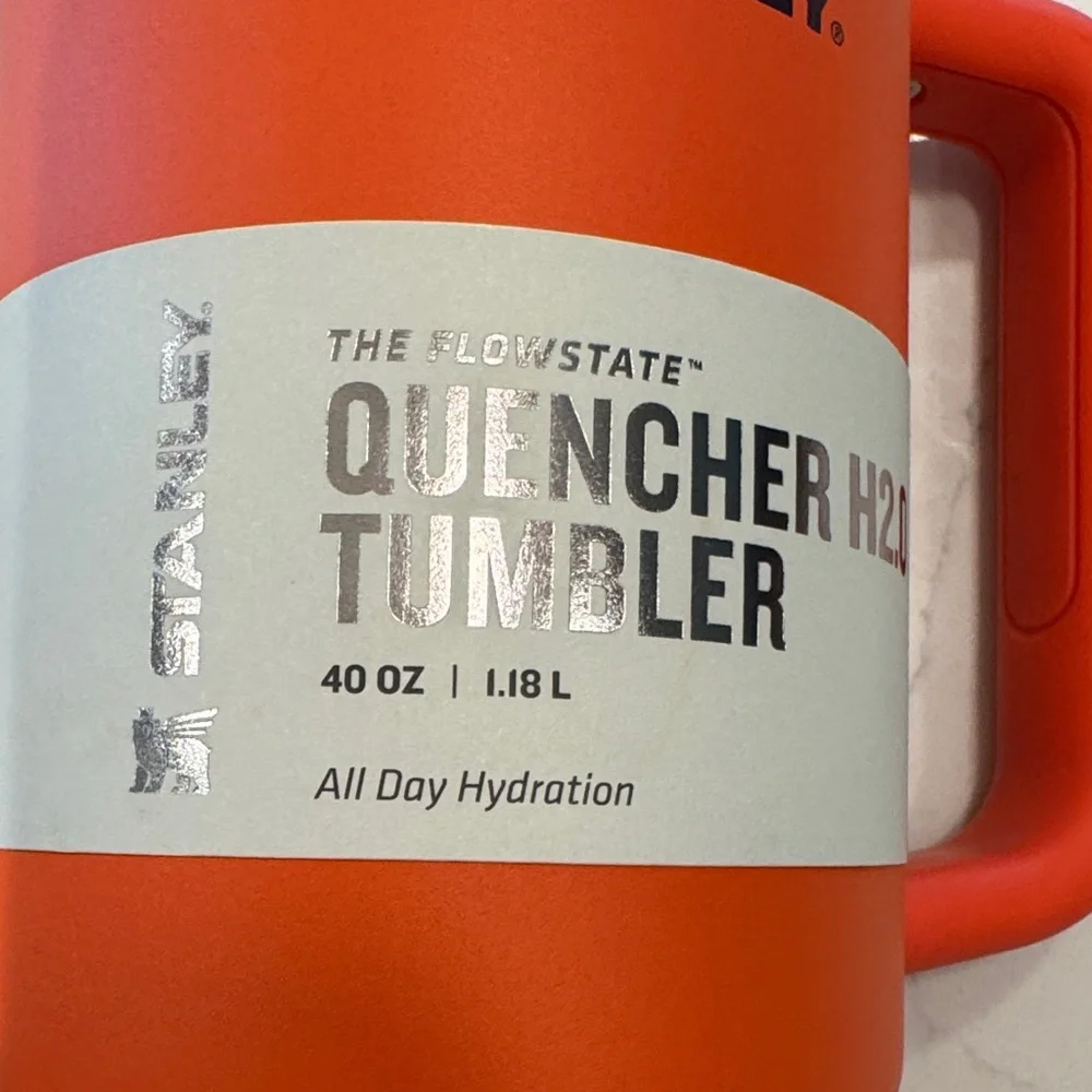 Stanley Orange Quencher H2.0 Tumbler with Handle & Straw 40OZ - Picture 2 of 2